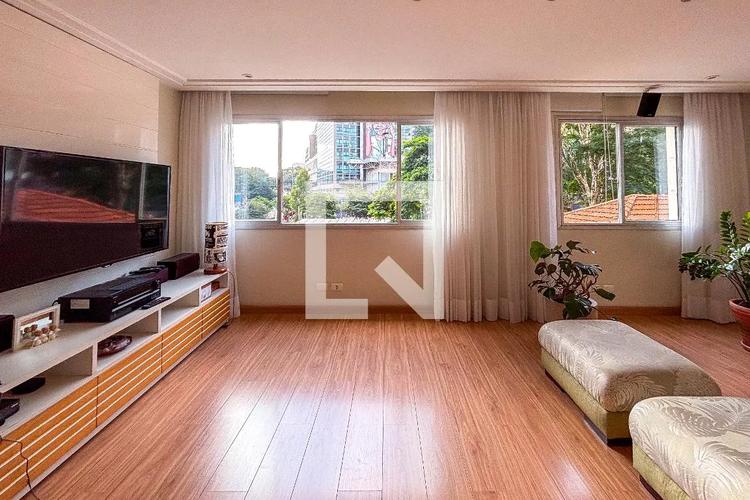 listing-img