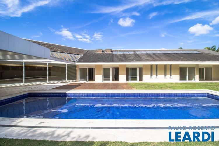 listing-img