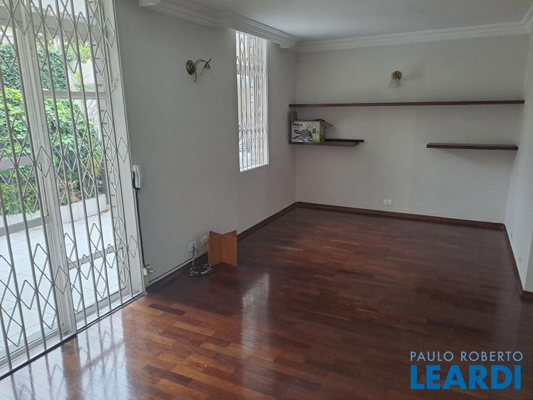 listing-img