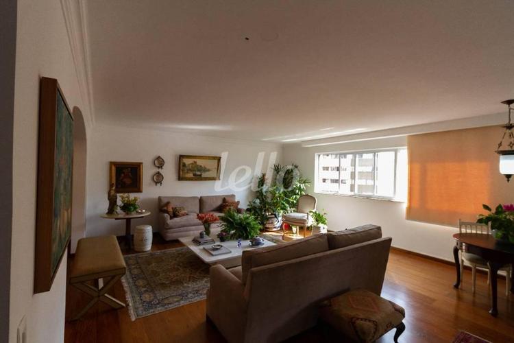 listing-img