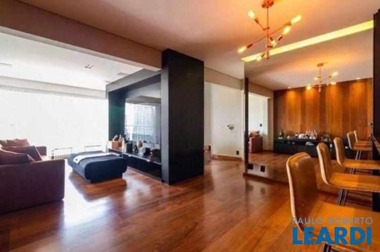 listing-img