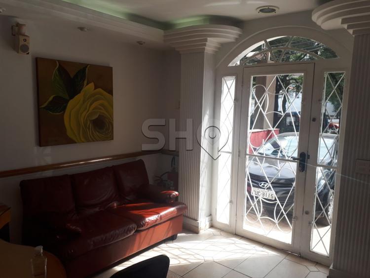 listing-img