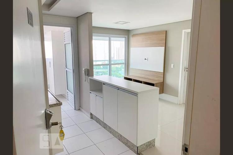 listing-img