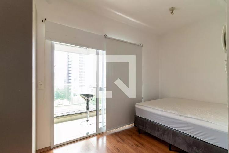 listing-img