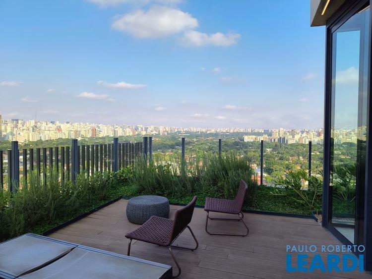 listing-img