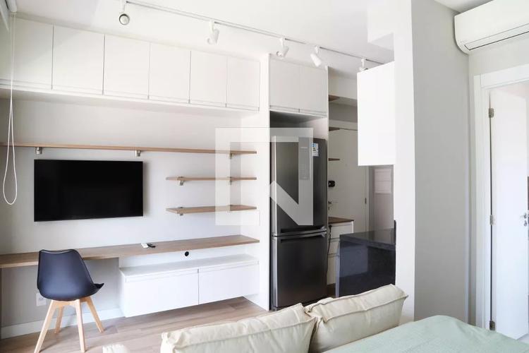 listing-img