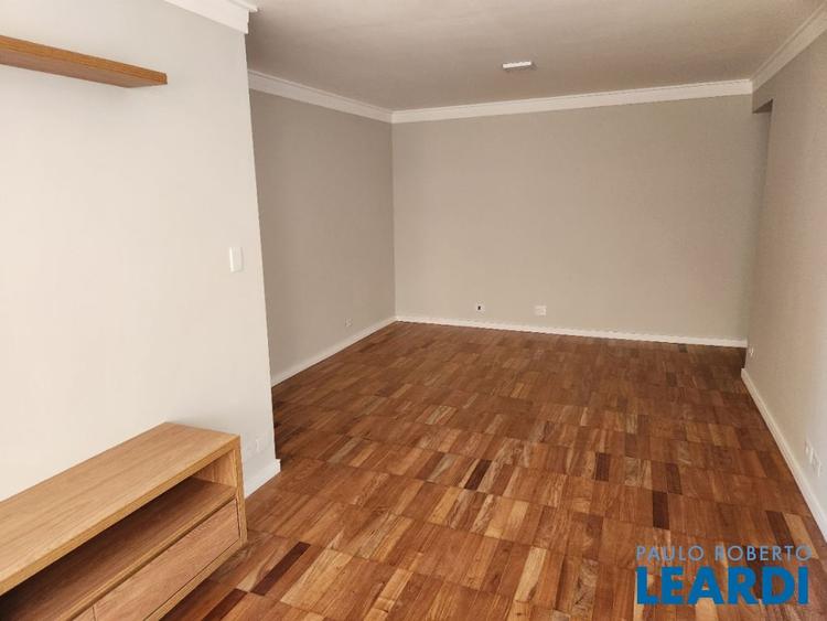 listing-img