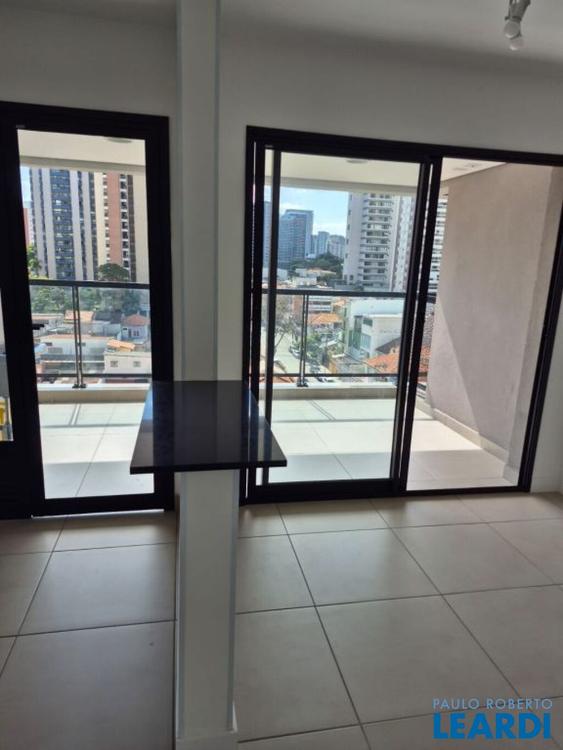 listing-img
