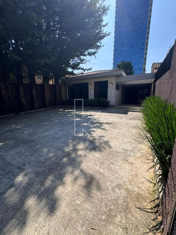 listing-img