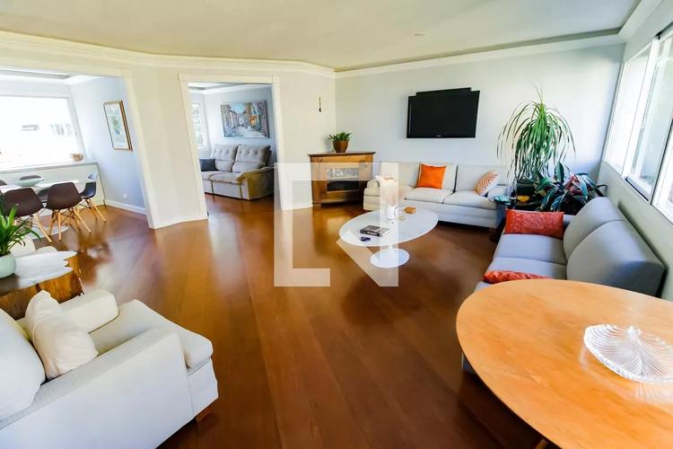 listing-img