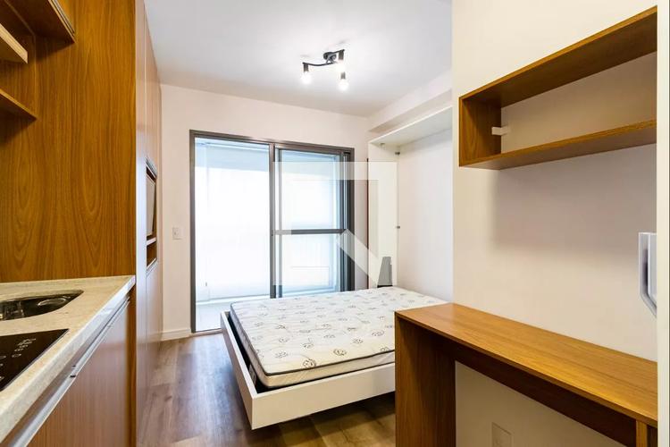 listing-img