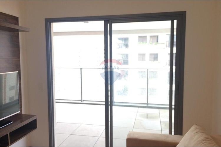 listing-img