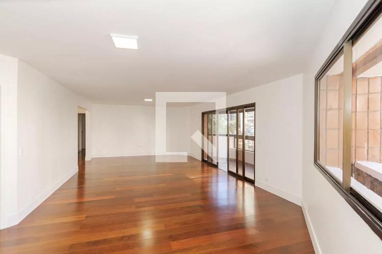 listing-img