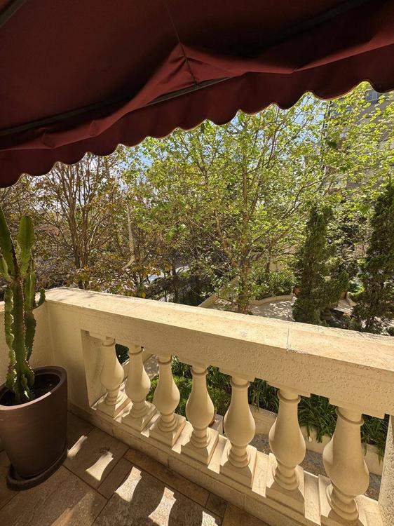 listing-img