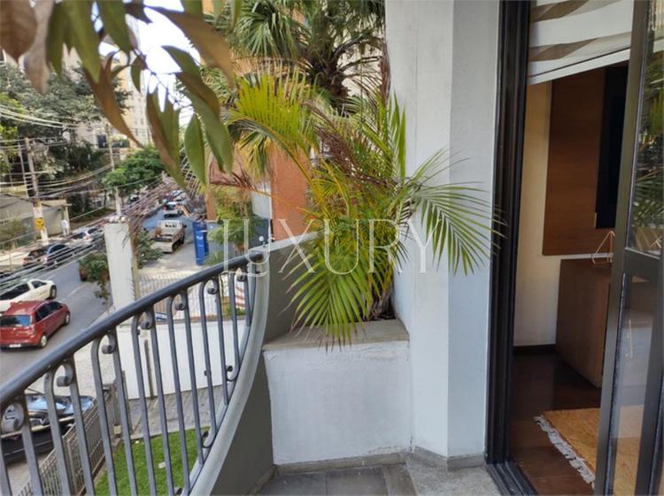 listing-img