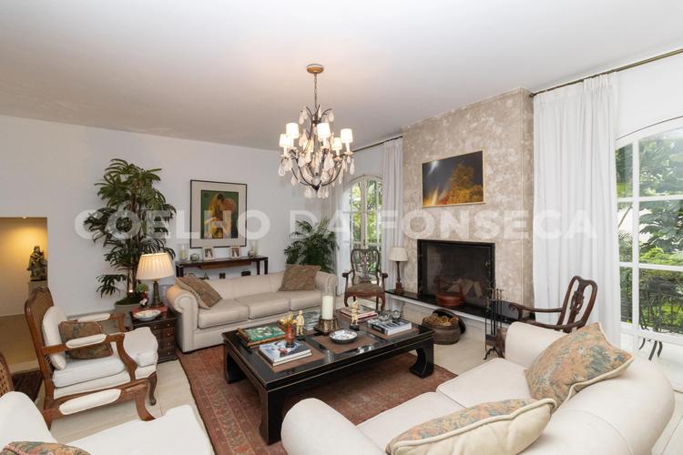 listing-img