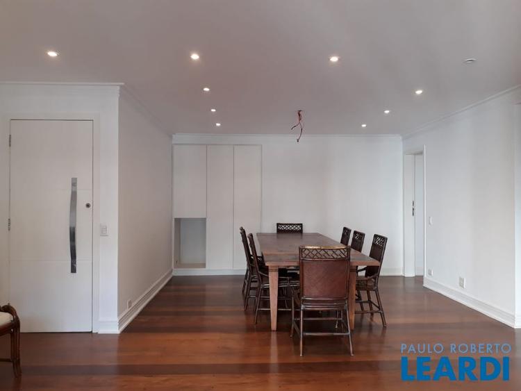 listing-img