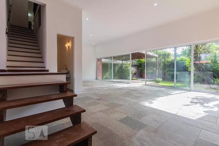listing-img