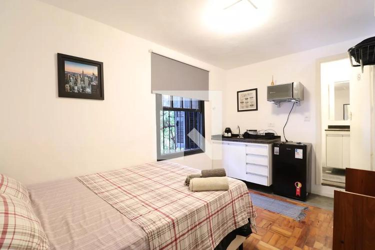 listing-img