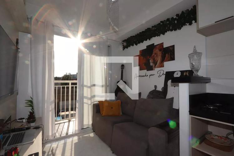 listing-img