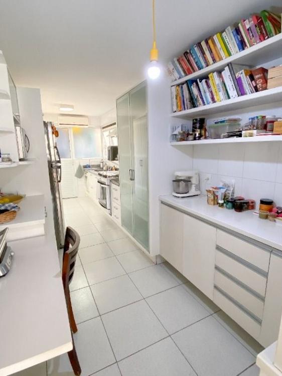 listing-img
