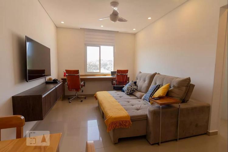listing-img