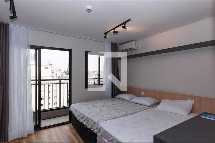 listing-img