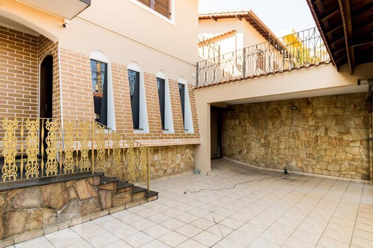 listing-img