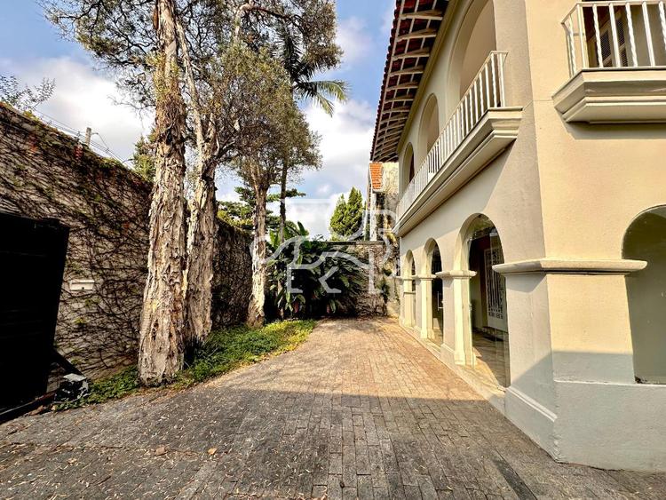 listing-img