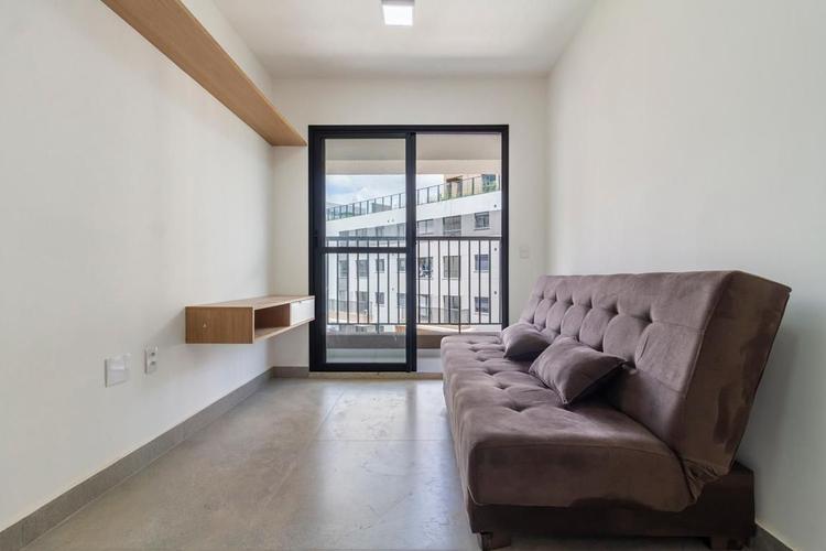 listing-img
