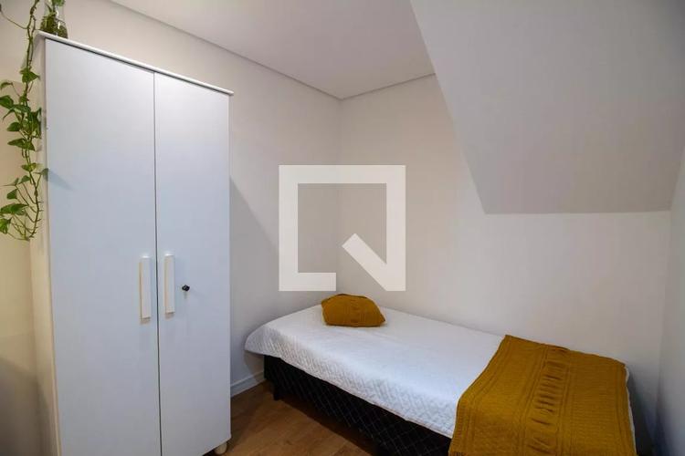 listing-img