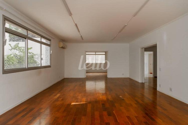 listing-img