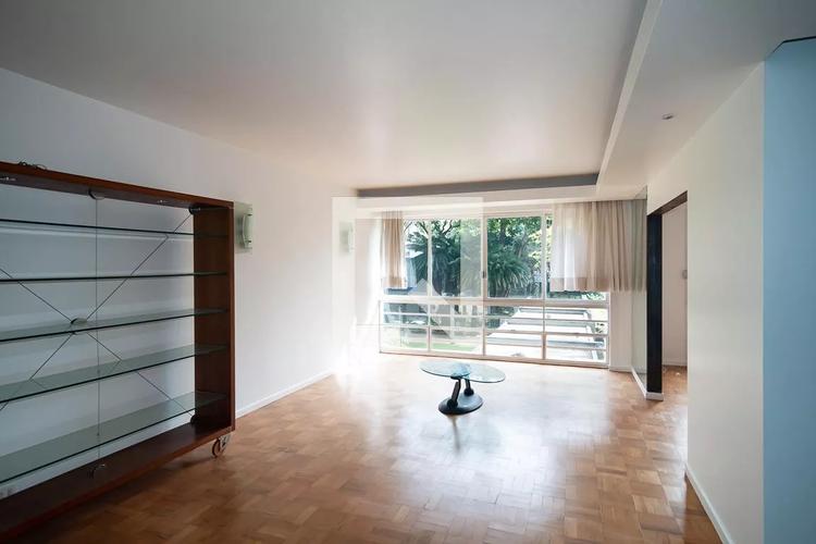 listing-img