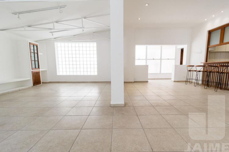 listing-img