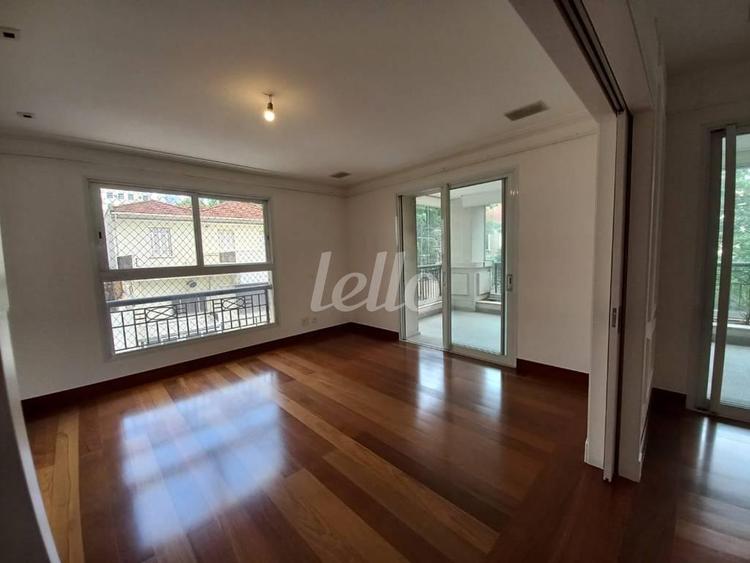 listing-img