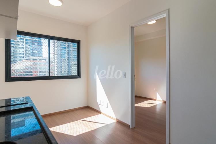 listing-img