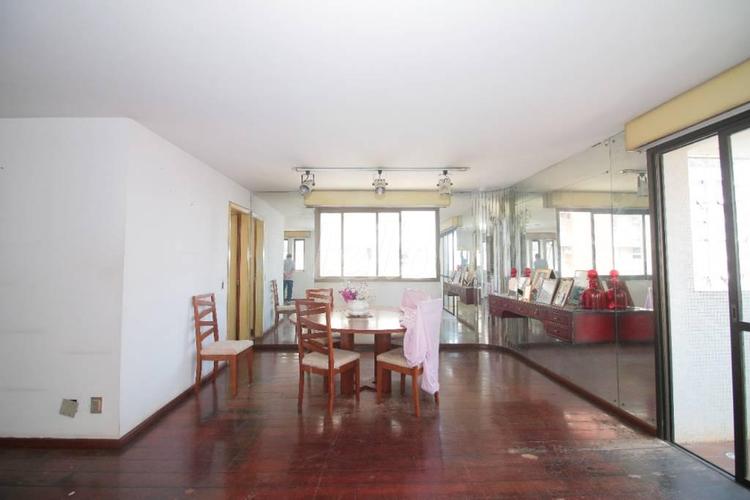 listing-img