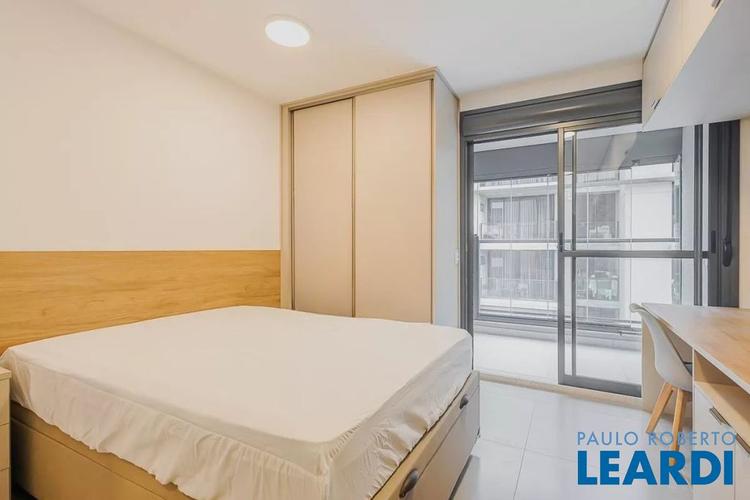 listing-img