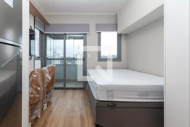 listing-img