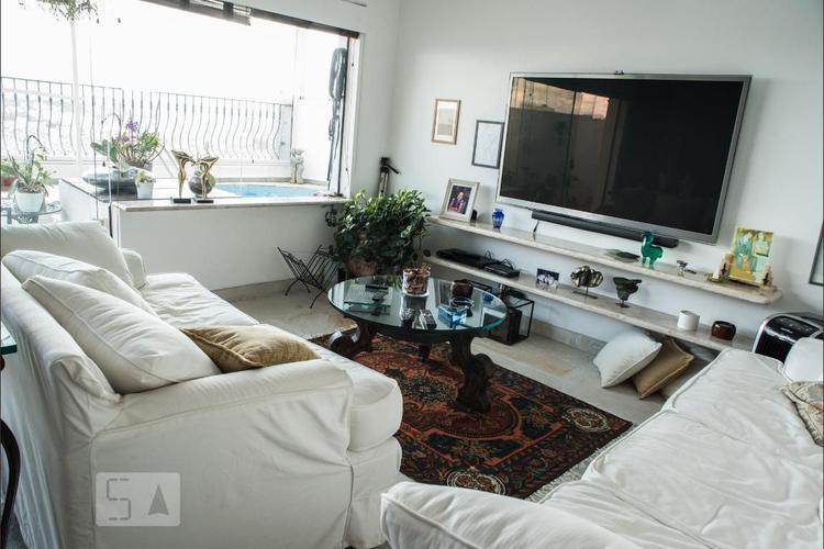 listing-img