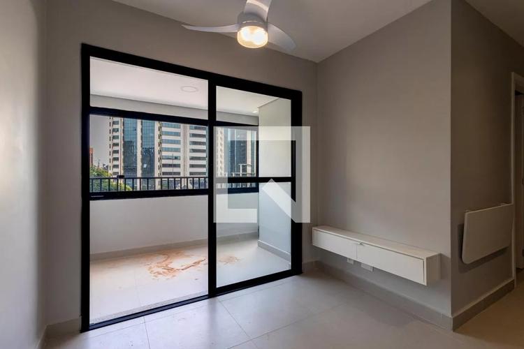 listing-img
