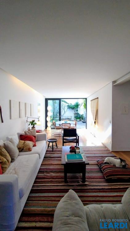 listing-img