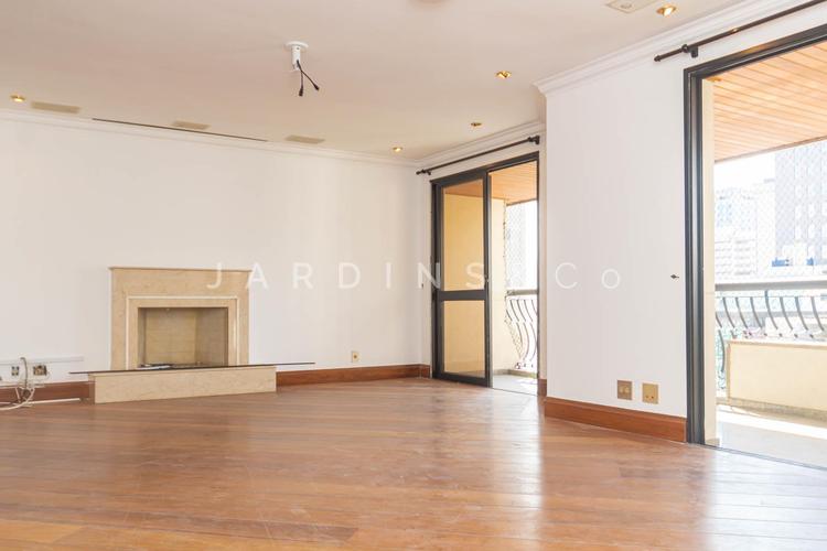 listing-img