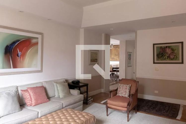 listing-img