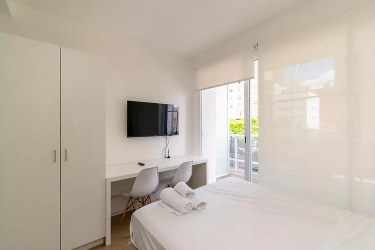 listing-img