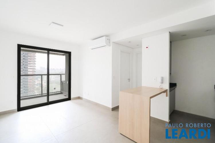 listing-img