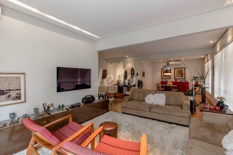 listing-img