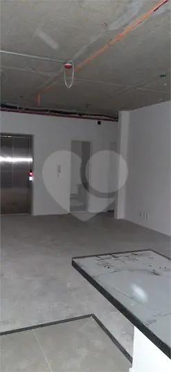 listing-img