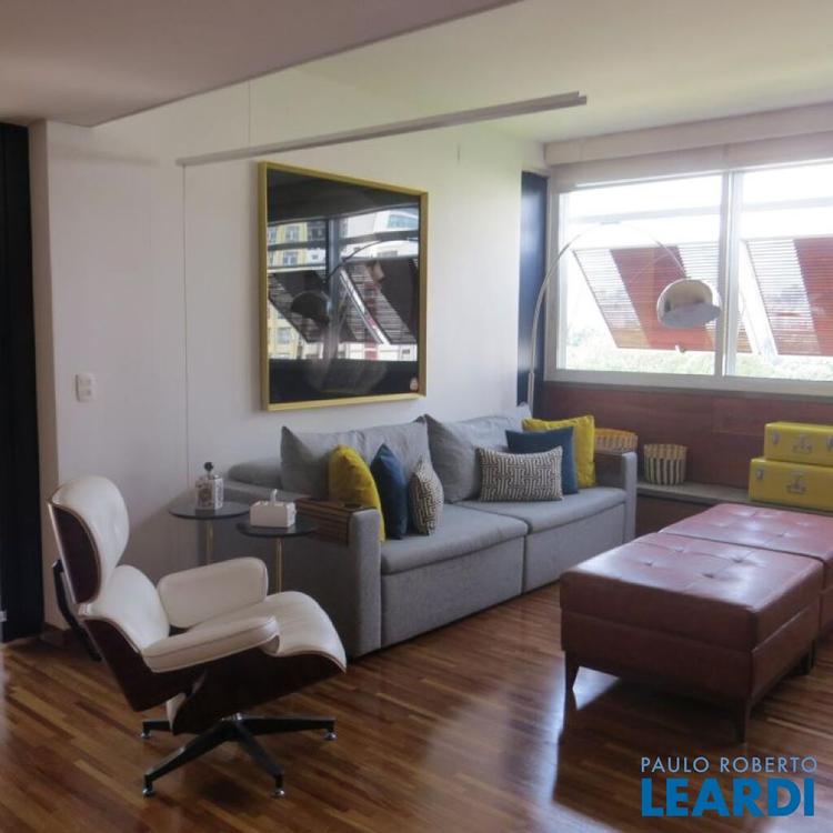 listing-img