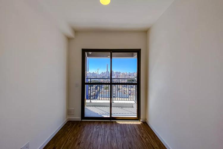 listing-img